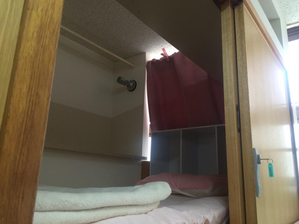 Capsule Dormitory Orion Tomari Dış mekan fotoğraf